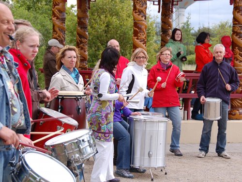 trommelkurse, percussionunterricht, schlagzeugunterricht ,schlagzeug lernen, ferienkurse, trommelworkshops, drums, percussion, schlagzeugschule, trommelunterricht, trommelgruppen, ferienaktionen, leichlingen, leverkusen, langenfeld, wermelskirchen, solingen, Kinder, jugendliche, erwachsene, schlagzeug, conga, djembe, cajon, bongos, rhythmus, unterricht, afrikanisches trommeln, bodypercussion schlagzeugunterricht , trommelkurse, schlagzeug lernen, ferienkurse, trommelworkshops, drums, percussion, schlagzeugschule, trommelunterricht, trommelgruppen, ferienaktionen, leichlingen, leverkusen, langenfeld, wermelskirchen, Kinder, jugendliche, erwachsene, schlagzeug, conga, djembe, cajon, bongos, rhythmus, unterricht