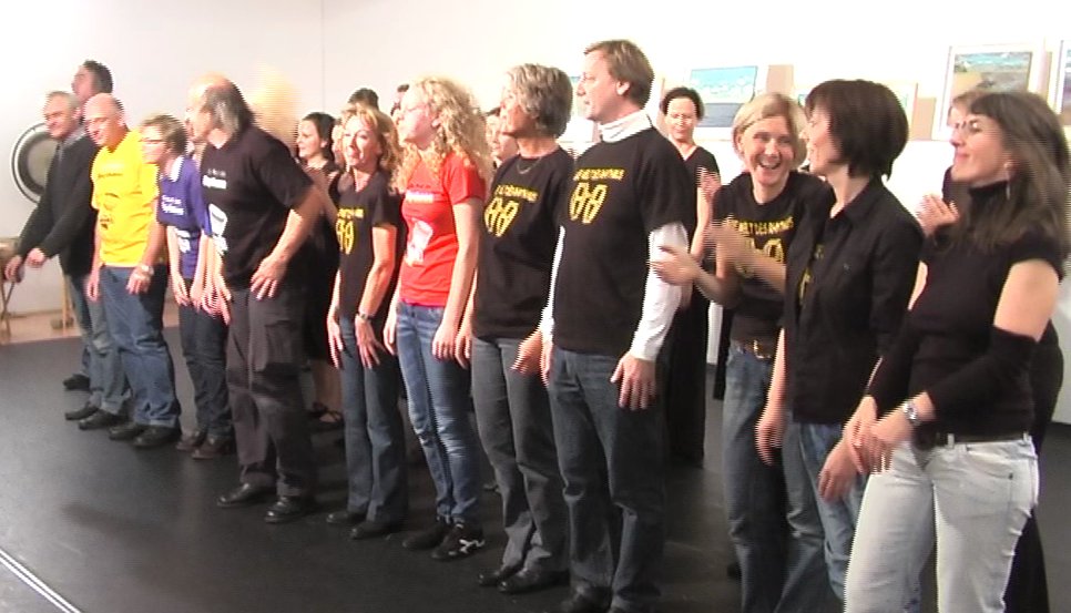 tanz und percusssion schlagzeugunterricht , trommelkurse, schlagzeug lernen, ferienkurse, trommelworkshops, drums, percussion, schlgzeugschule, trommelunterricht, trommelgruppen, ferienaktionen, leichlingen, leverkusen, langenfeld, wermelskirchen, Kinder, jugendliche, erwachsene, schlagzeug, conga, djembe, cajon, bongos, rhythmus, unterricht, afrikanisches trommeln, bodypercussion